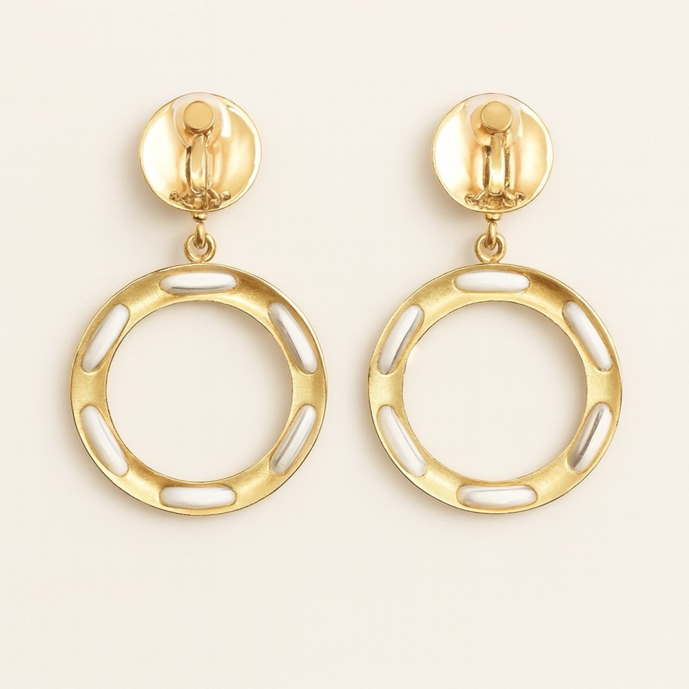 Erwin Pearl Elegant Gold and White Hoop Earrings - Picture 3 of 4